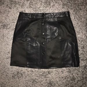 Faux leather blocked skirt